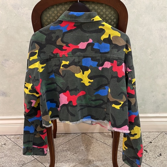 Signature8 size M/L jean jacket, multicolored with camouflaged design. - Picture 2 of 7